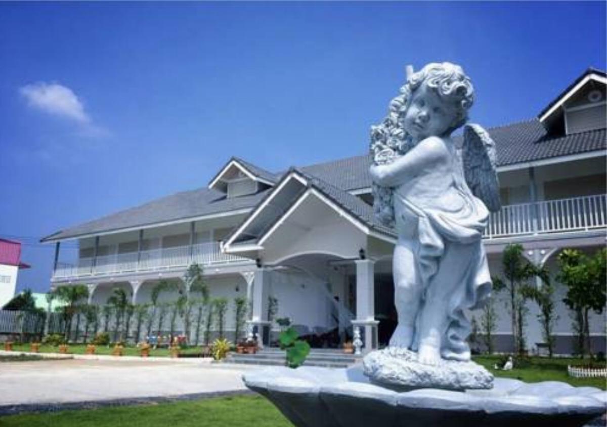 Phuwiang Grand Hotel
