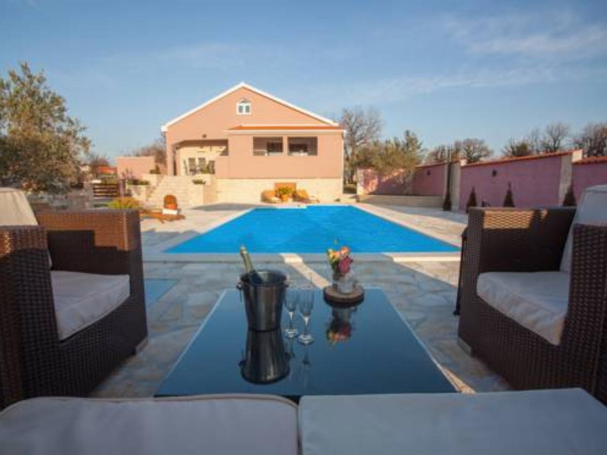 Villa Allegra with pool, Zadar county