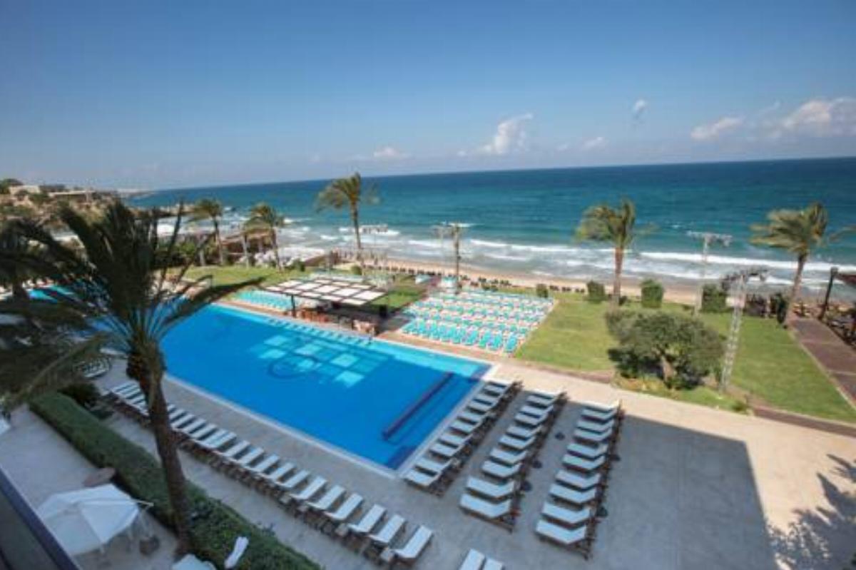 Ocean Blue Beach Resort Jbeil