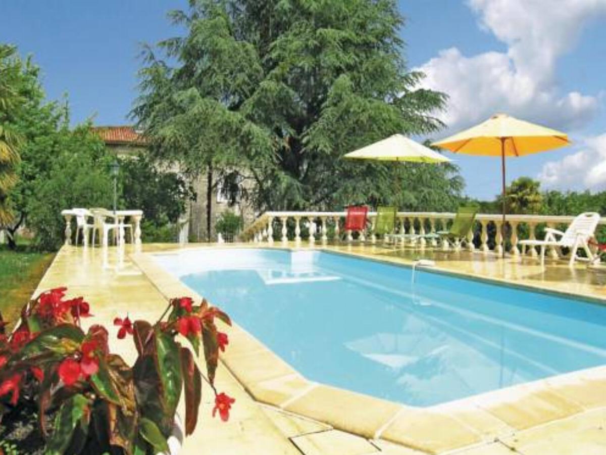 Holiday Home Logis De Cheneviere