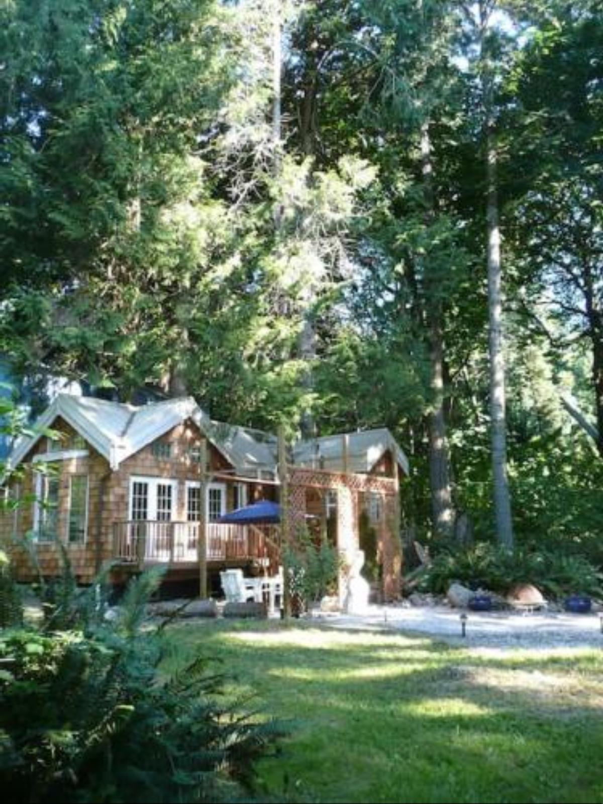 Serenity Cedars Cottage