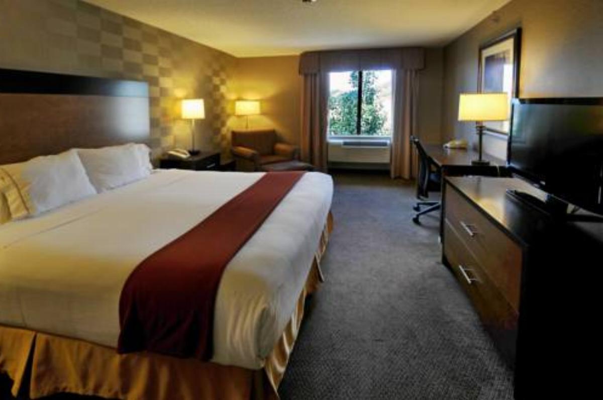 Holiday Inn Express Hotel & Suites Littleton