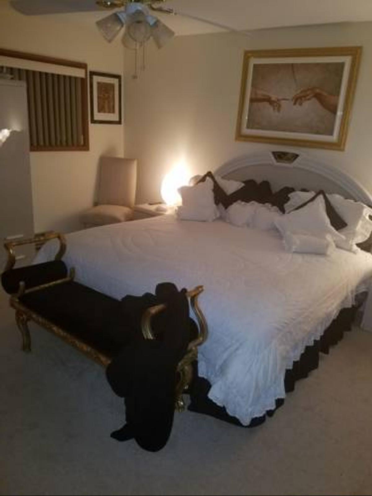 3-Bedroom Poconos Exquisite Home