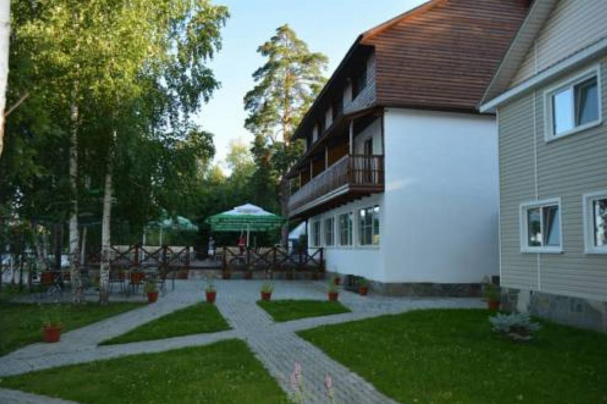 Guest House Ostrov