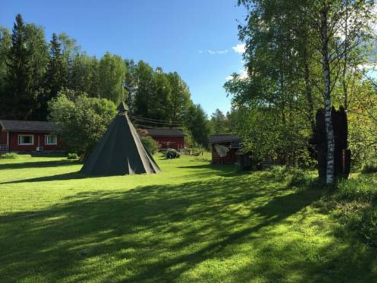 Nuuksio Hostel and Camping
