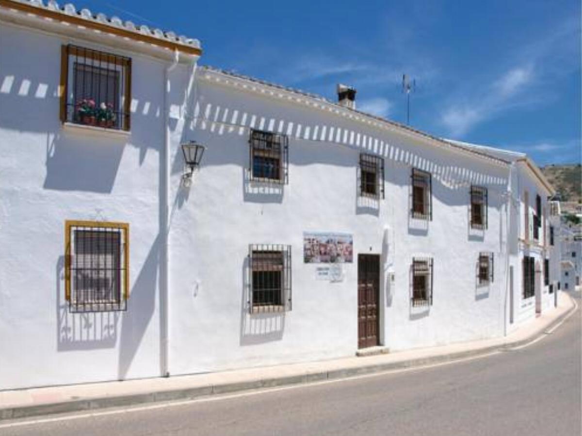 Four-Bedroom Holiday Home in Zagrilla, Cordoba