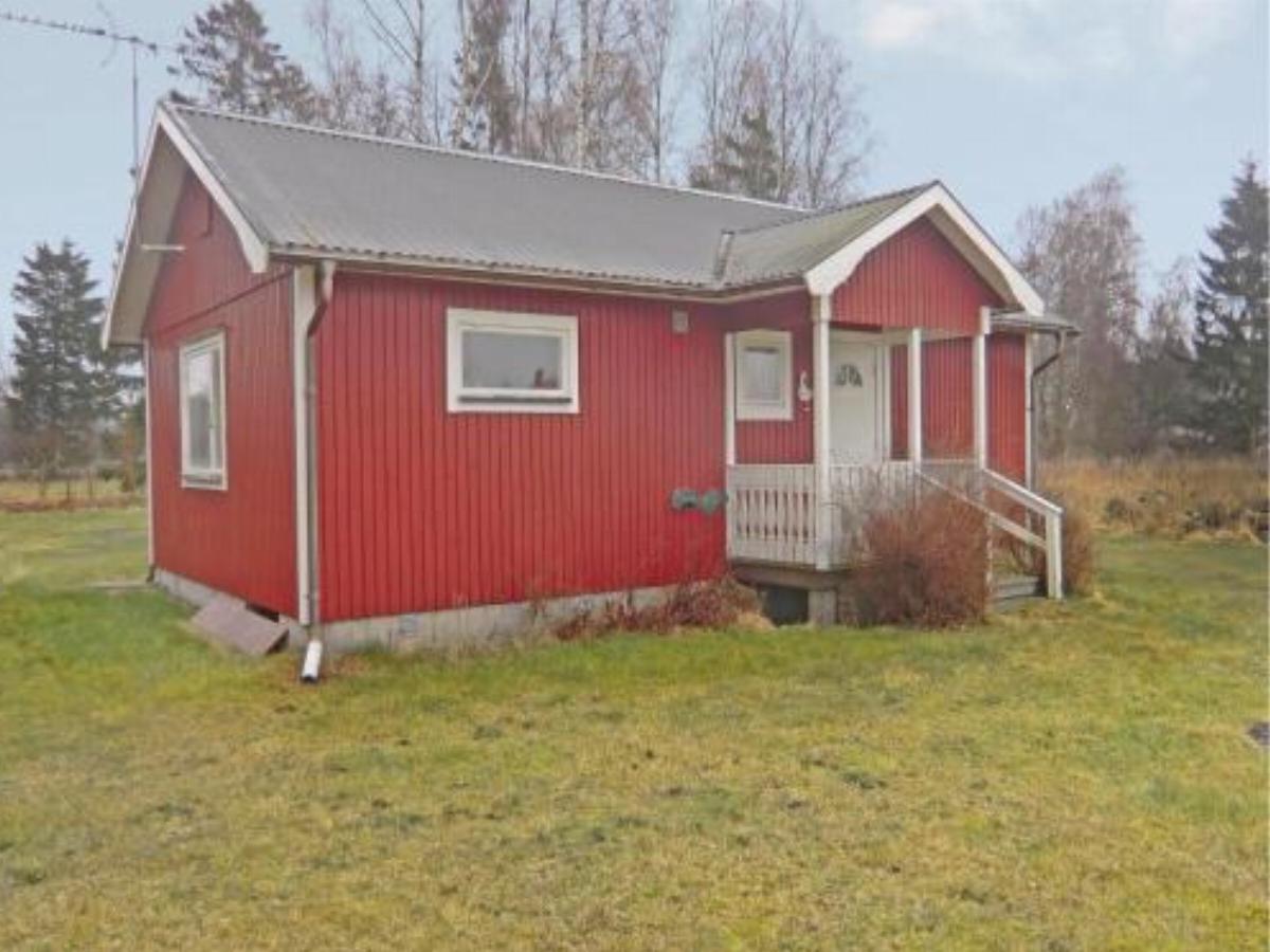 Two-Bedroom Holiday home in Löttorp