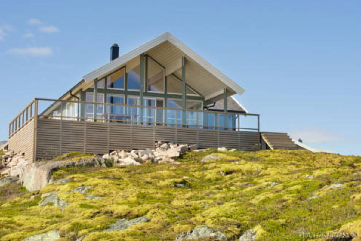 Vestfjord Service Villa