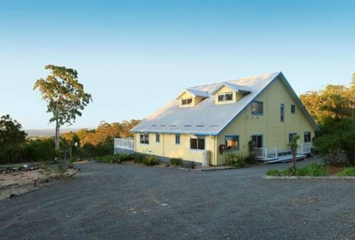 Vacy 7 Bedroom Holiday House (ER9COE)