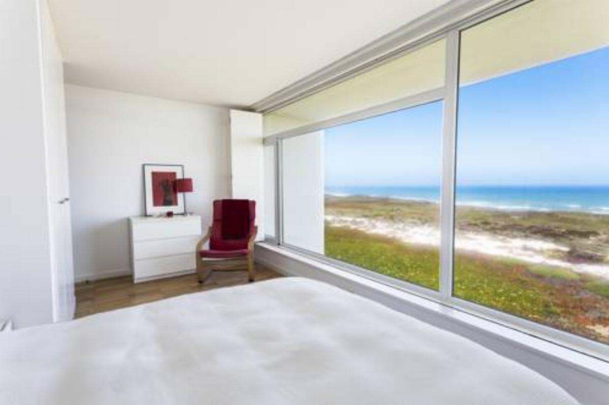 Modern Villa by The Beach With Ocean View