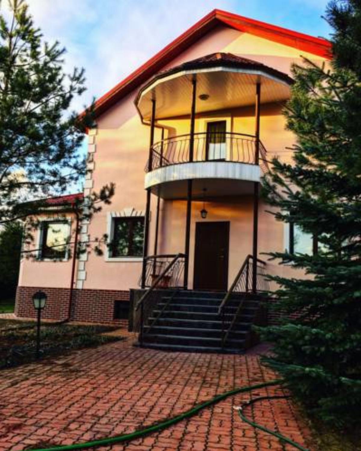 Villa on Dekabristov 54