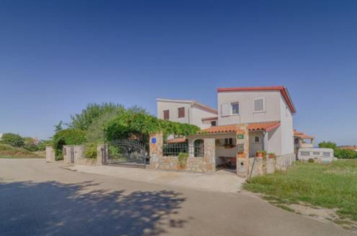 Apartment in Pula/Istrien 8357