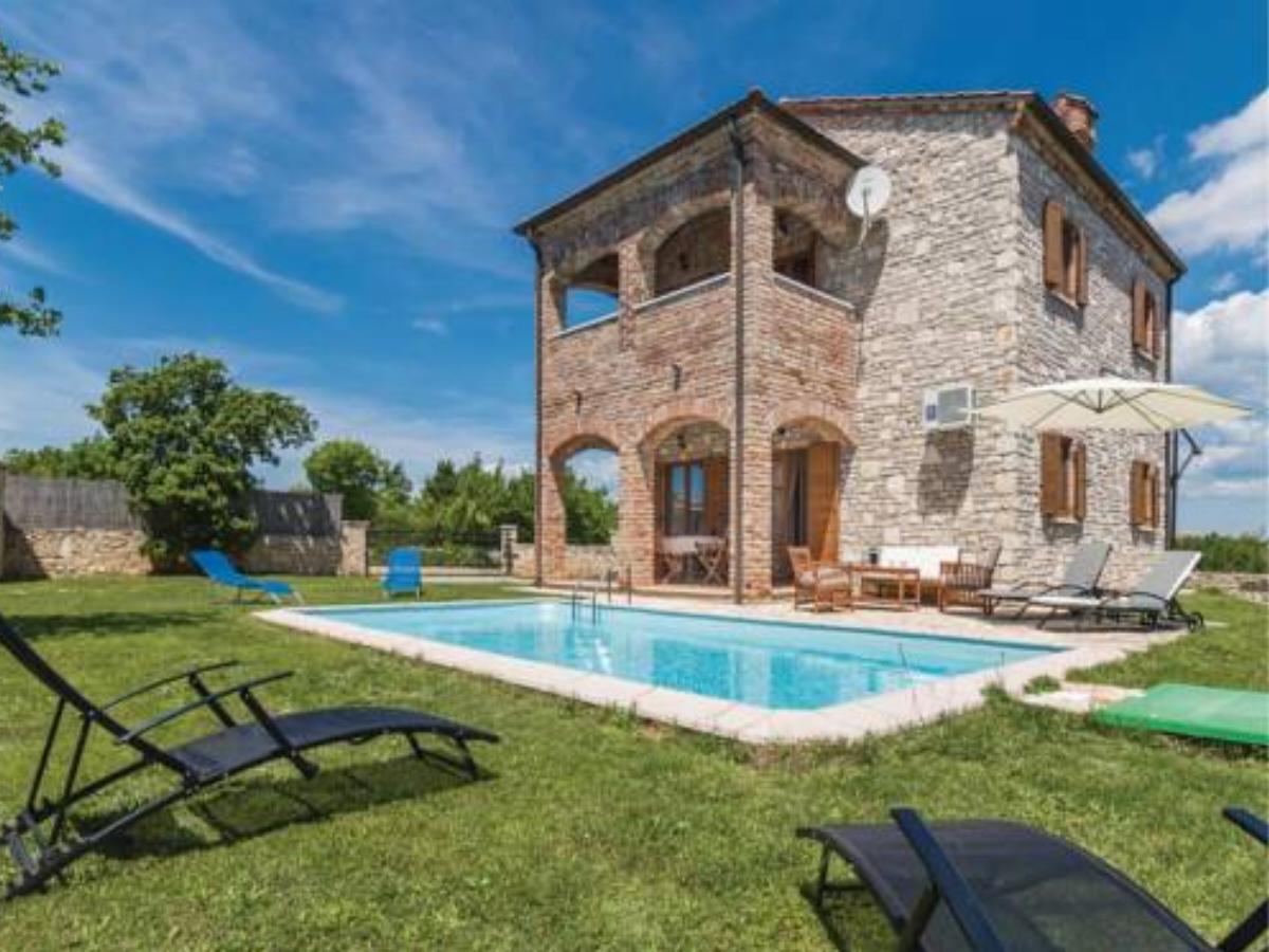 Holiday home Cabrunici