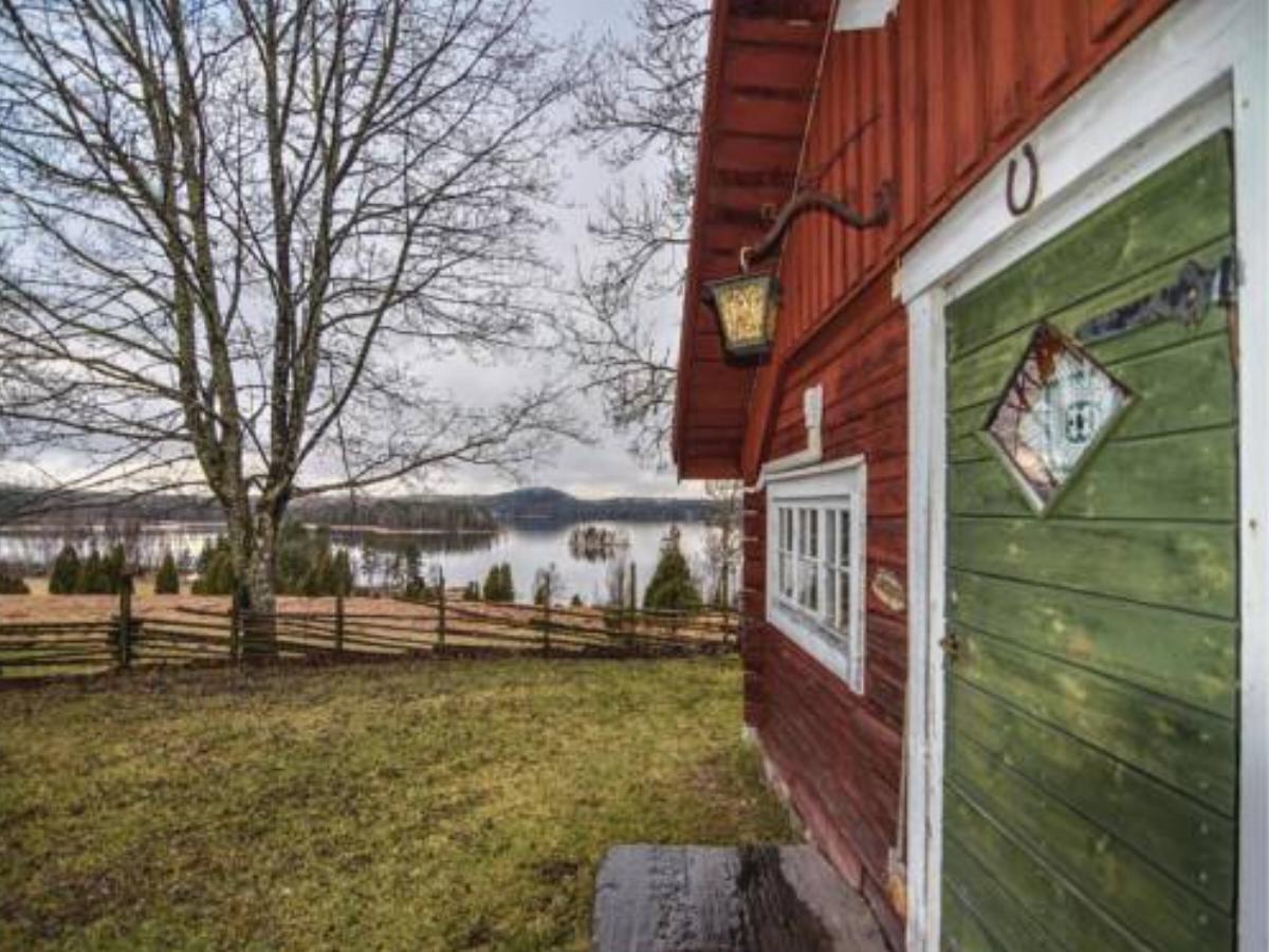 One-Bedroom Holiday Home in Ostra Amtervik