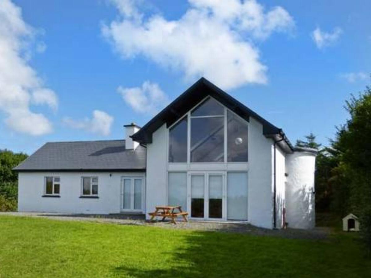 Holiday Home with Ocean Views near Skellig Michael