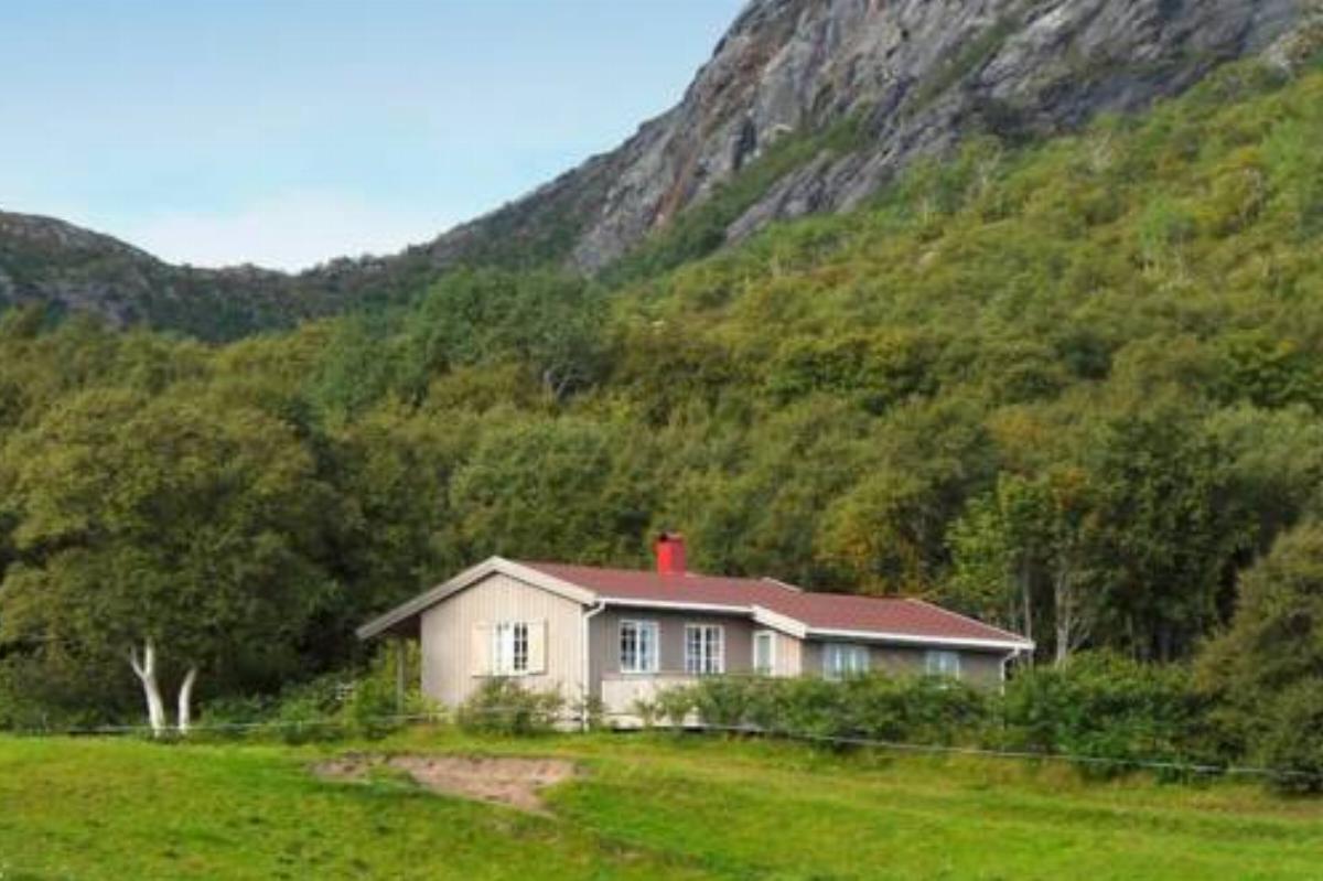 Two-Bedroom Holiday home in Sømna