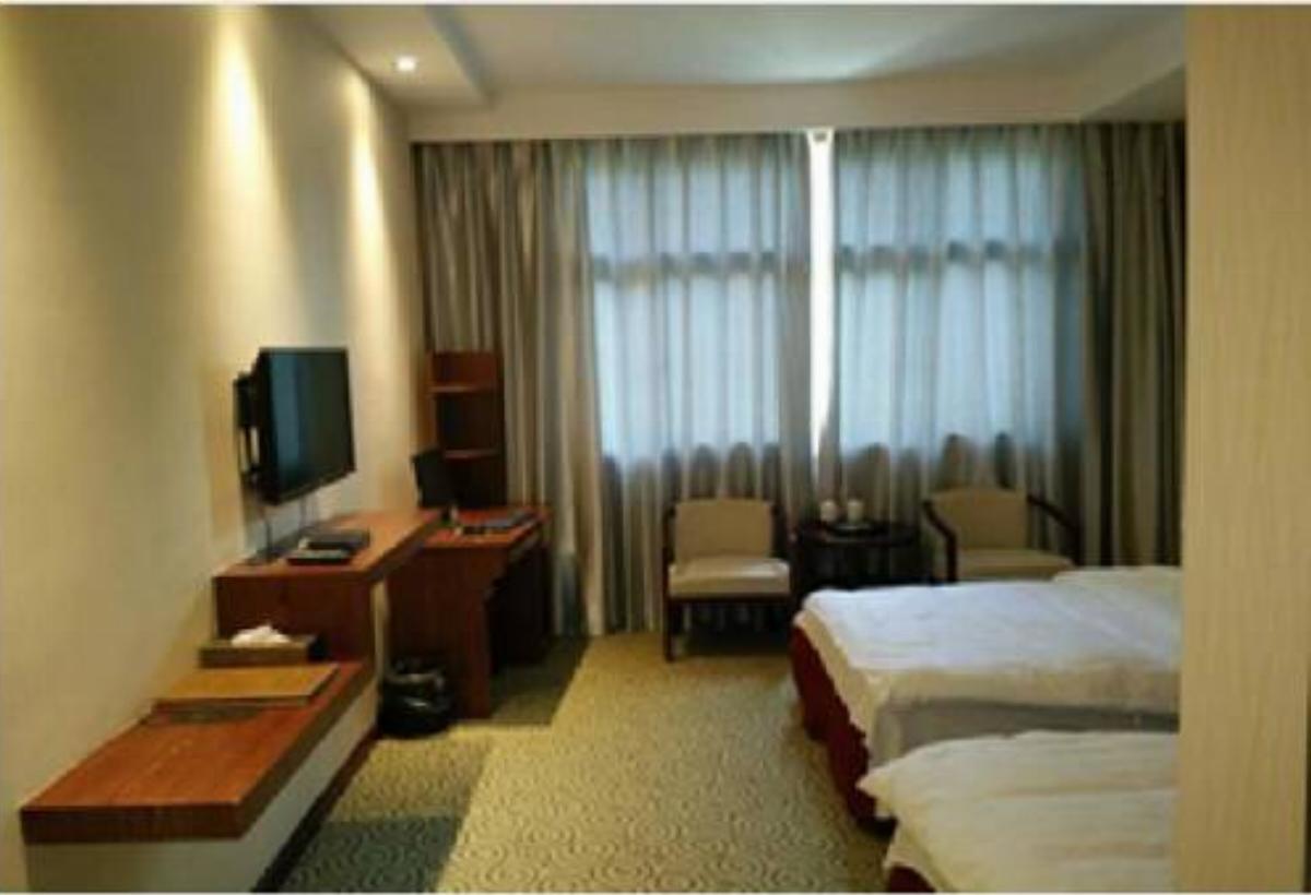 Xinlong Hotel