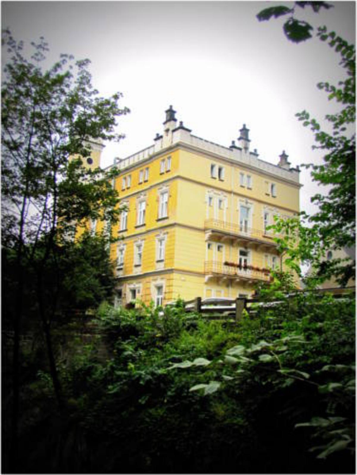 Hotel Štekl - Hrubá Skála