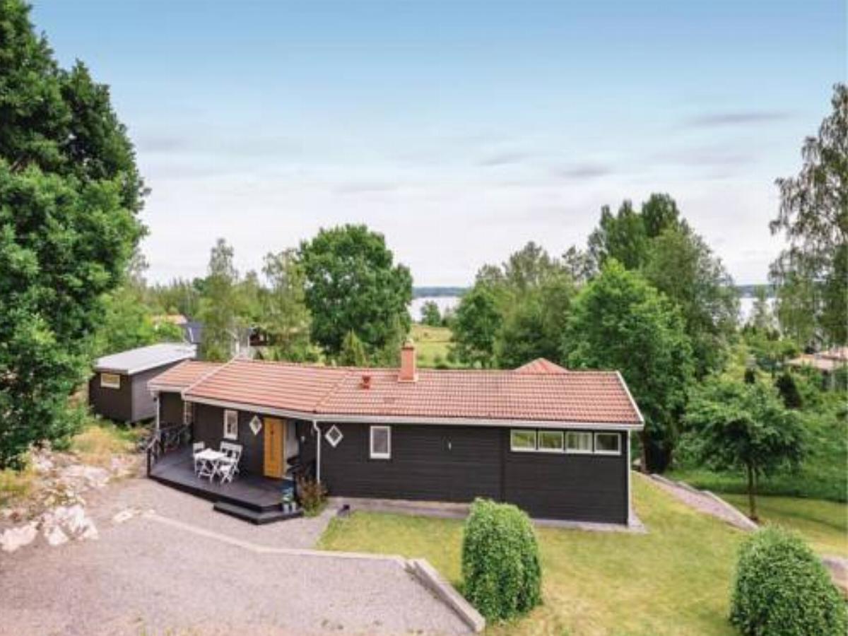 Four-Bedroom Holiday Home in Boxholm