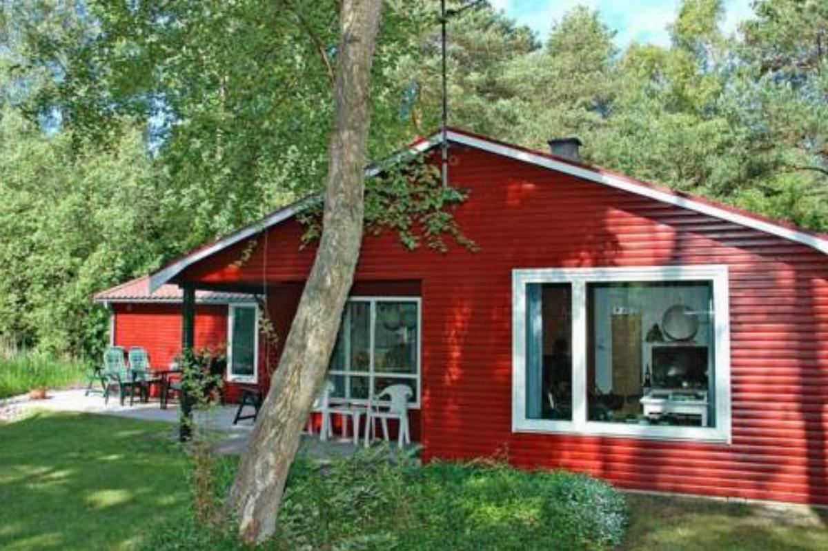 Two-Bedroom Holiday home in Stege 9