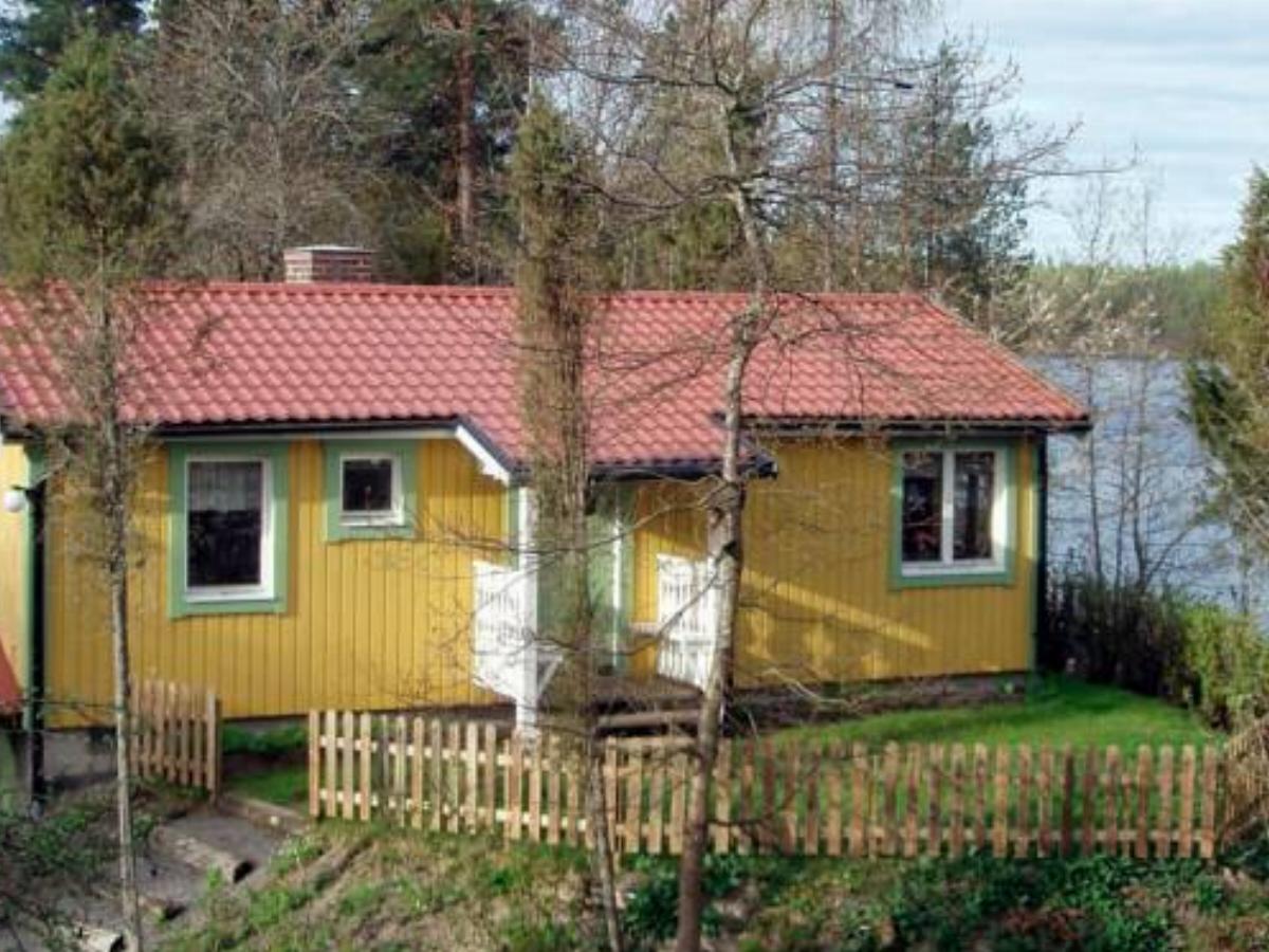 One-Bedroom Holiday home in Hällestad