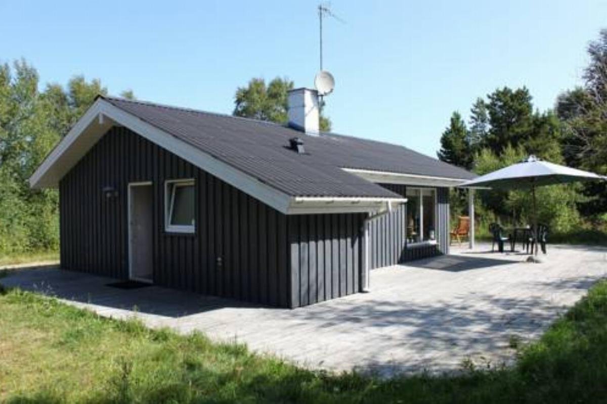 Two-Bedroom Holiday Home Knoldevej 05