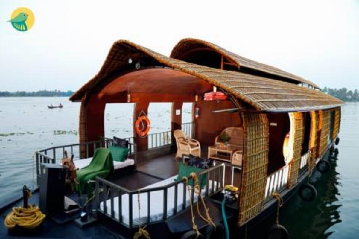 1 BHK Houseboat in Convent Road Trivandrum,, Alappuzha, by GuestHouser (372D) Hotel Chacka India