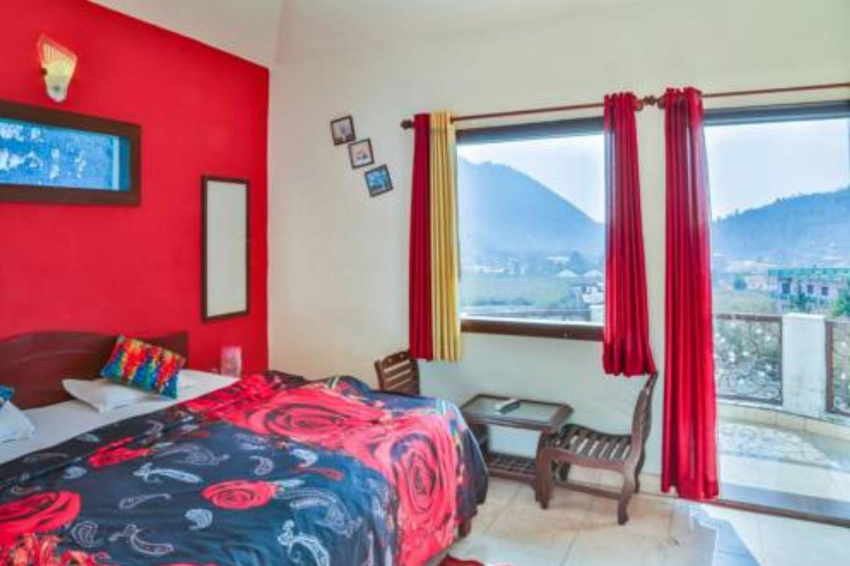 1 BR Boutique stay in Block Road Area, Bhimtal, by GuestHouser (6D56) Hotel Bhīm Tāl India