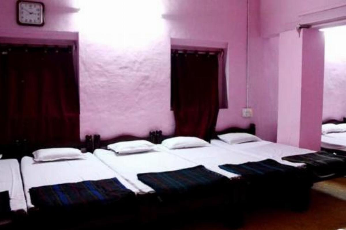 1 BR Dorm in Bailpar, Dandeli, by GuestHouser (B5CD) Hotel Dandeli India