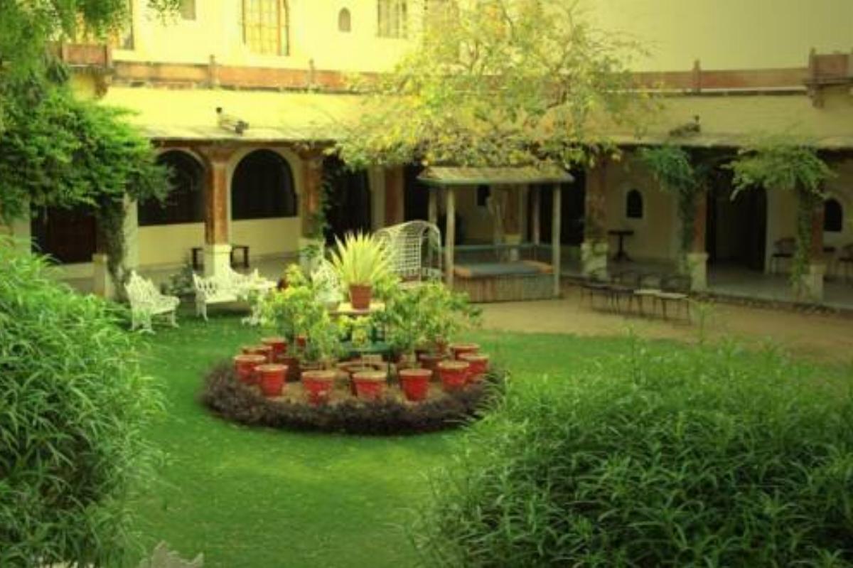 1 BR Heritage in Bani Park, Jodhpur, by GuestHouser (99A0) Hotel Khejarla India