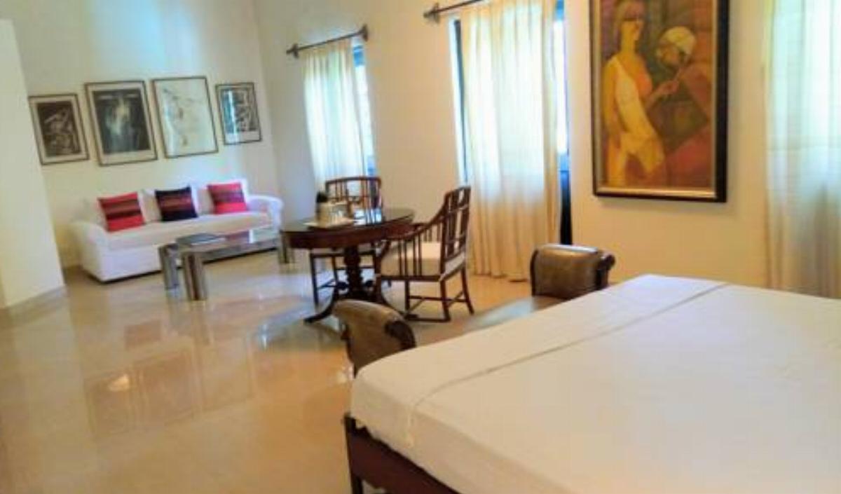 1265 Crescent Villa Hotel Candolim India