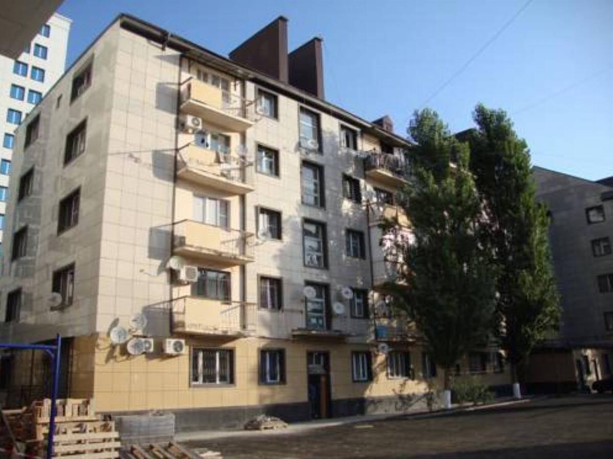 2-к квартира на Орзамиева 50 Hotel Groznyy Russia