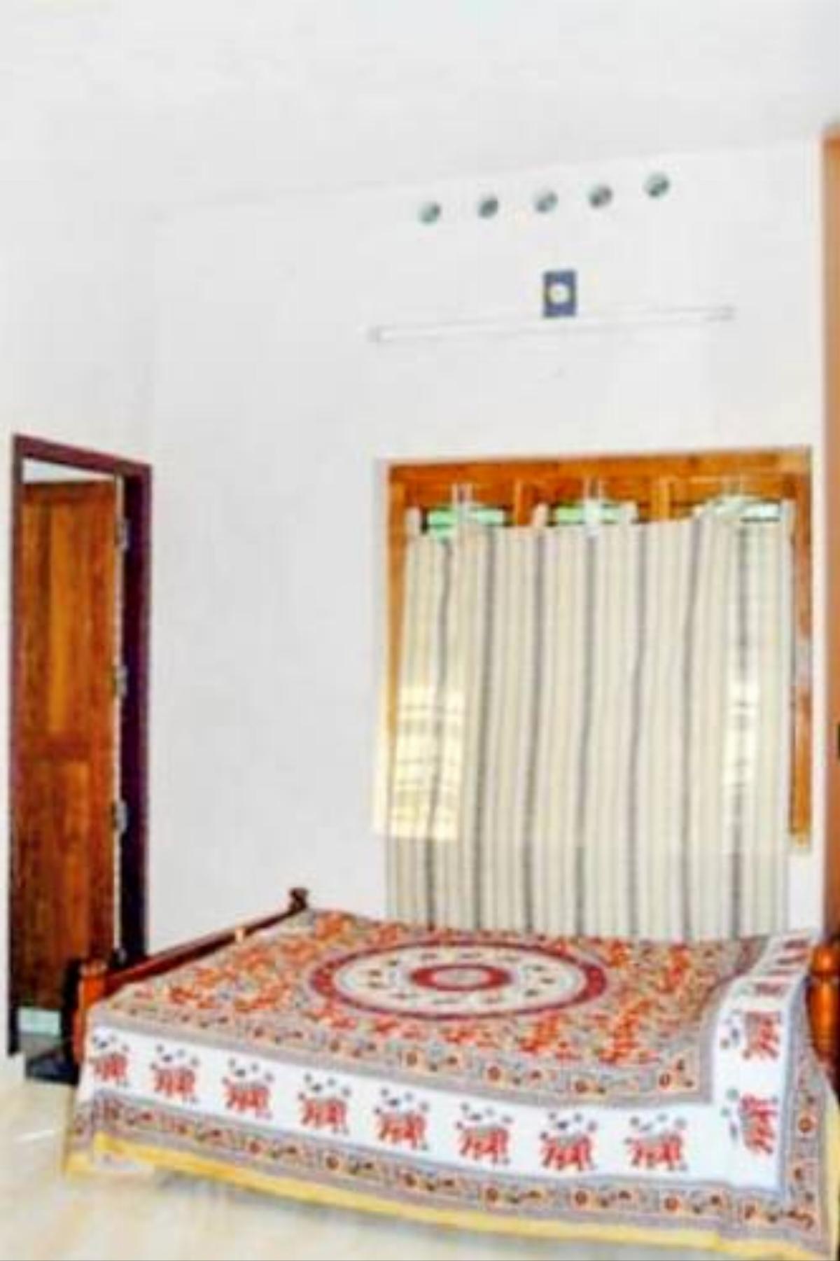 2 BHK Homestay in Kenichira, Wayanad, by GuestHouser (A19F) Hotel Batheri India