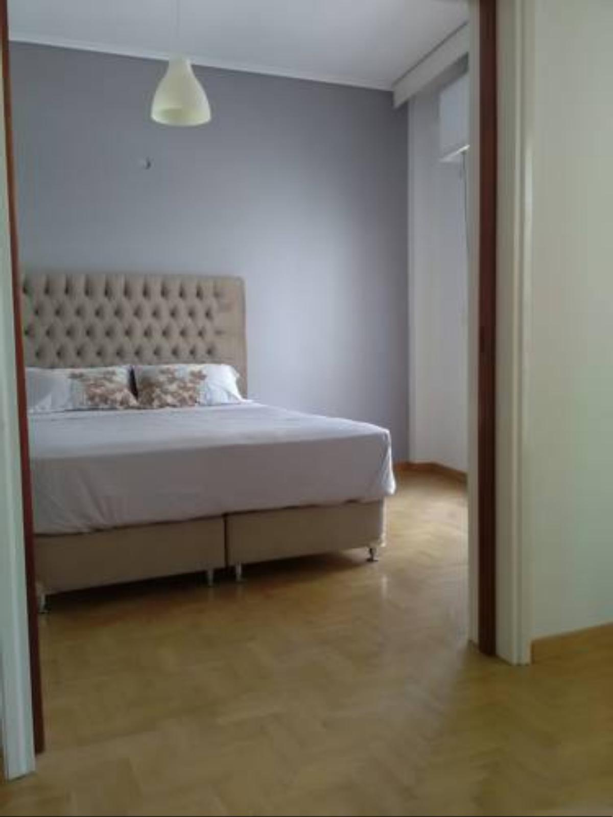 2 steps from Acropoli museum apartment Hotel Athens Greece