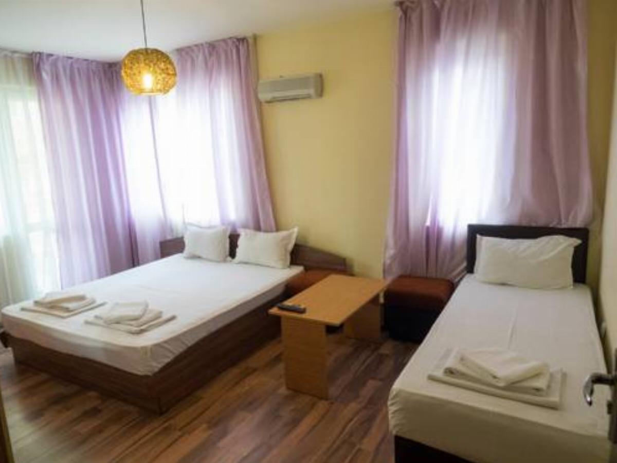3-bedroom Apartment City Hotel Blagoevgrad Bulgaria