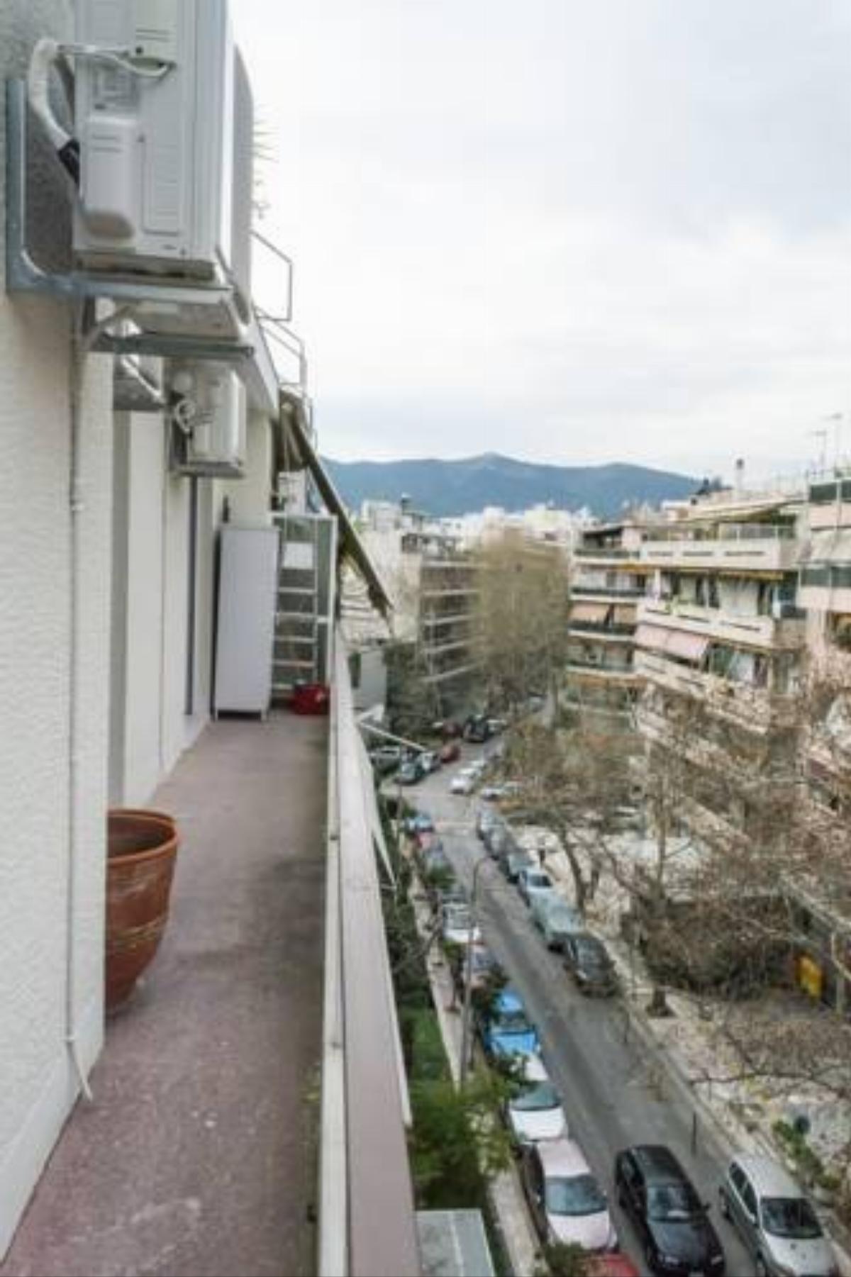 3Bedroom Apartment next to Panormou Metro Station Hotel Athens Greece