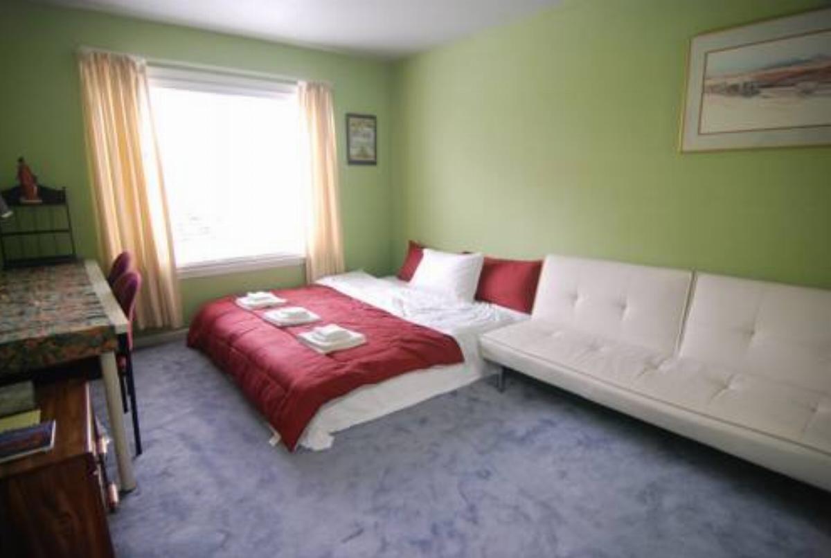 (3D) Cozy Private Room with King Bed near Daly City BART Subway Station Hotel Daly City USA