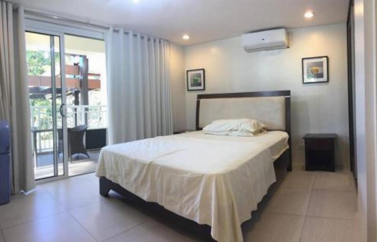 4 Bedroom Condo Unit in Pico de Loro Cove Batangas Hotel Cutad Philippines