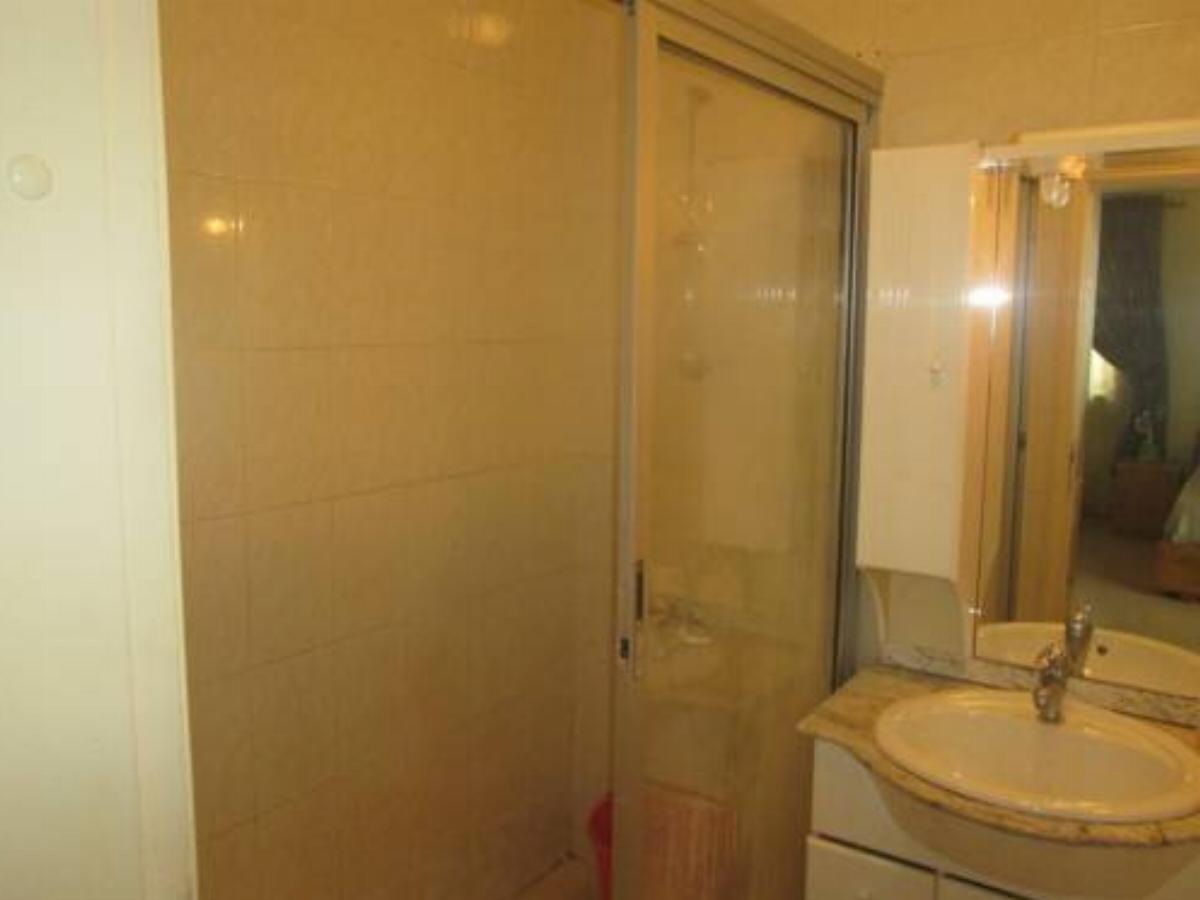4 bedroom semi-detached duplex with 1 room servants quarters Hotel Lekki Nigeria