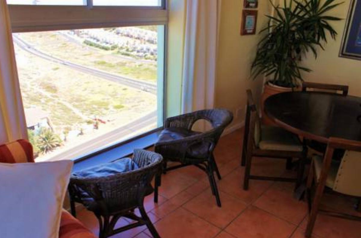 7 Views Self Catering Beachfront Apartment Hotel Bloubergstrand South Africa