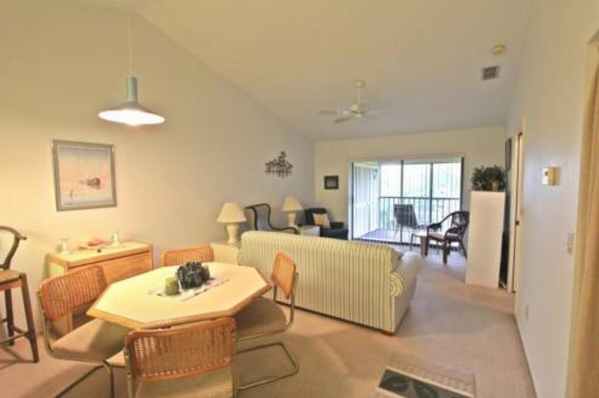 8430 Charter Club Circle #16 Condo Hotel Fort Myers USA