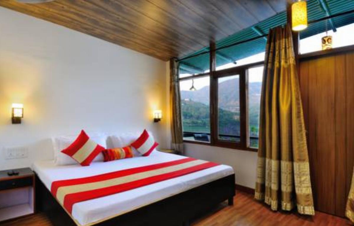 aadrika spa resort Hotel Bhīm Tāl India