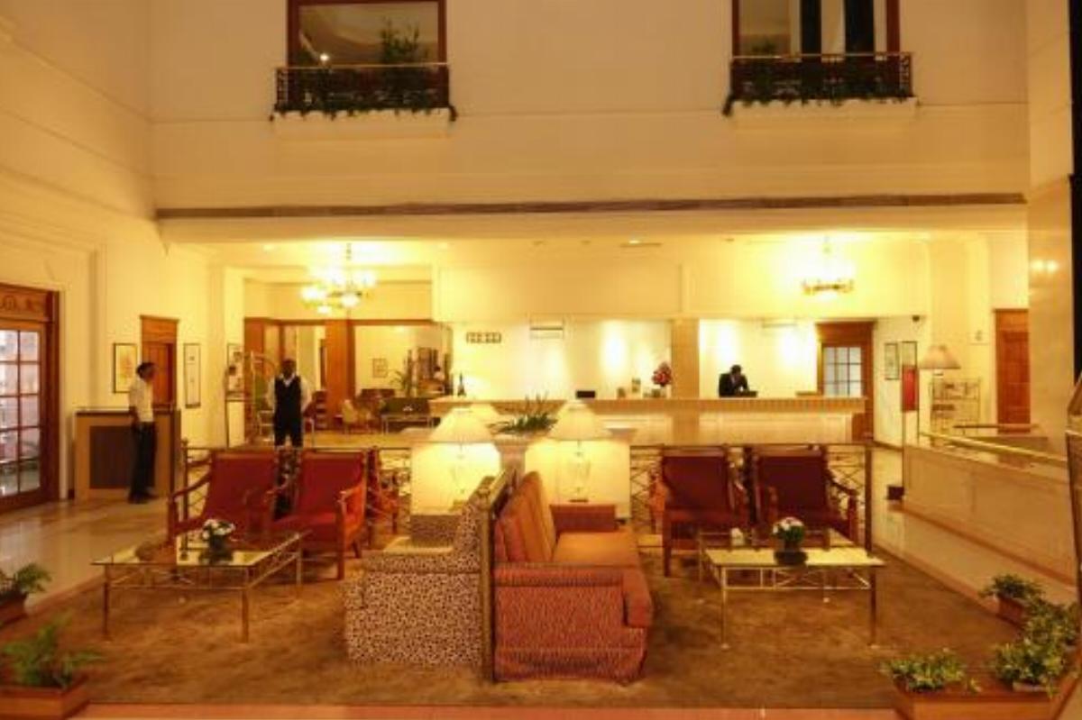 Abad Atrium Hotel Cochin India
