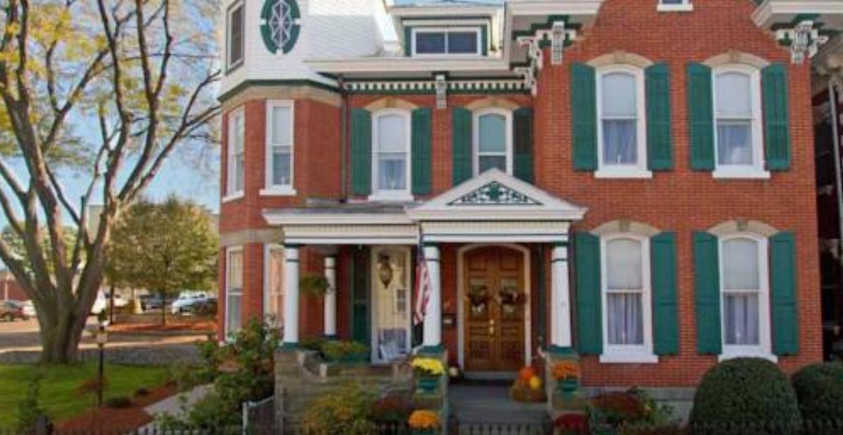 Abigail House Bed and Breakfast Hotel Danville USA