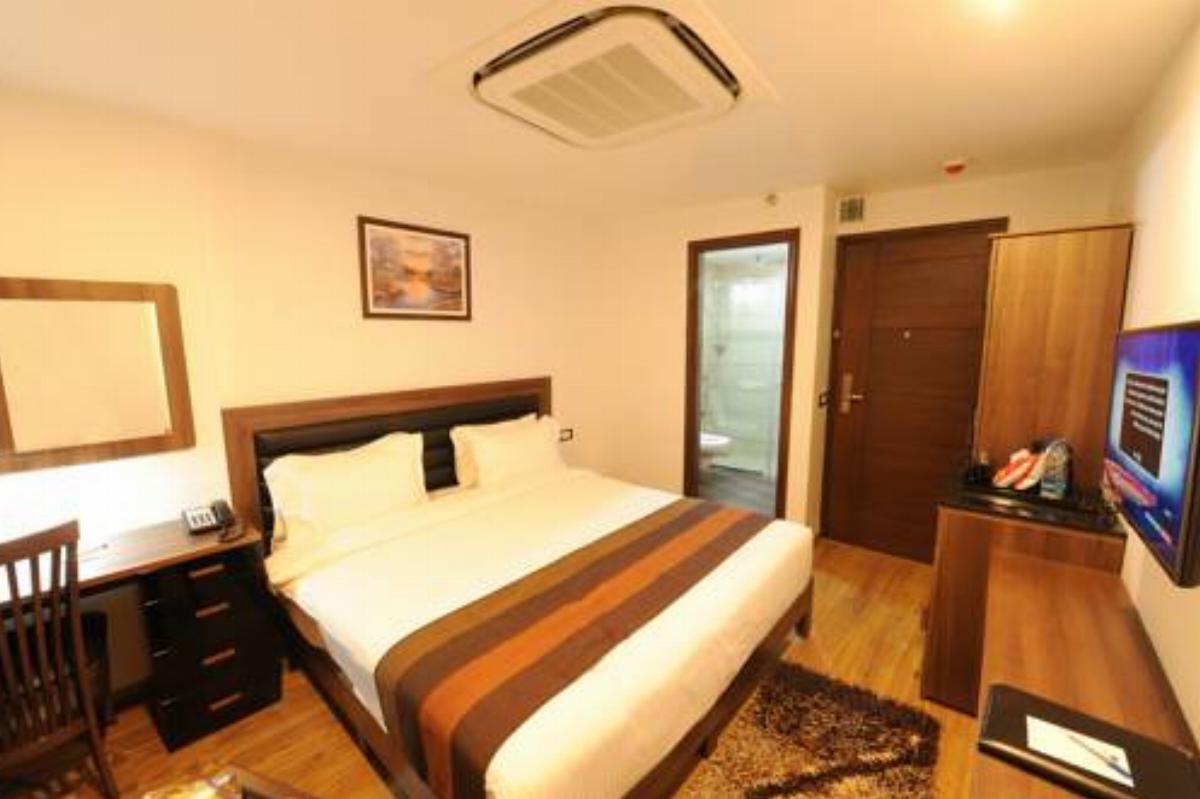 Abode UNA Xpress Hotel Amritsar India