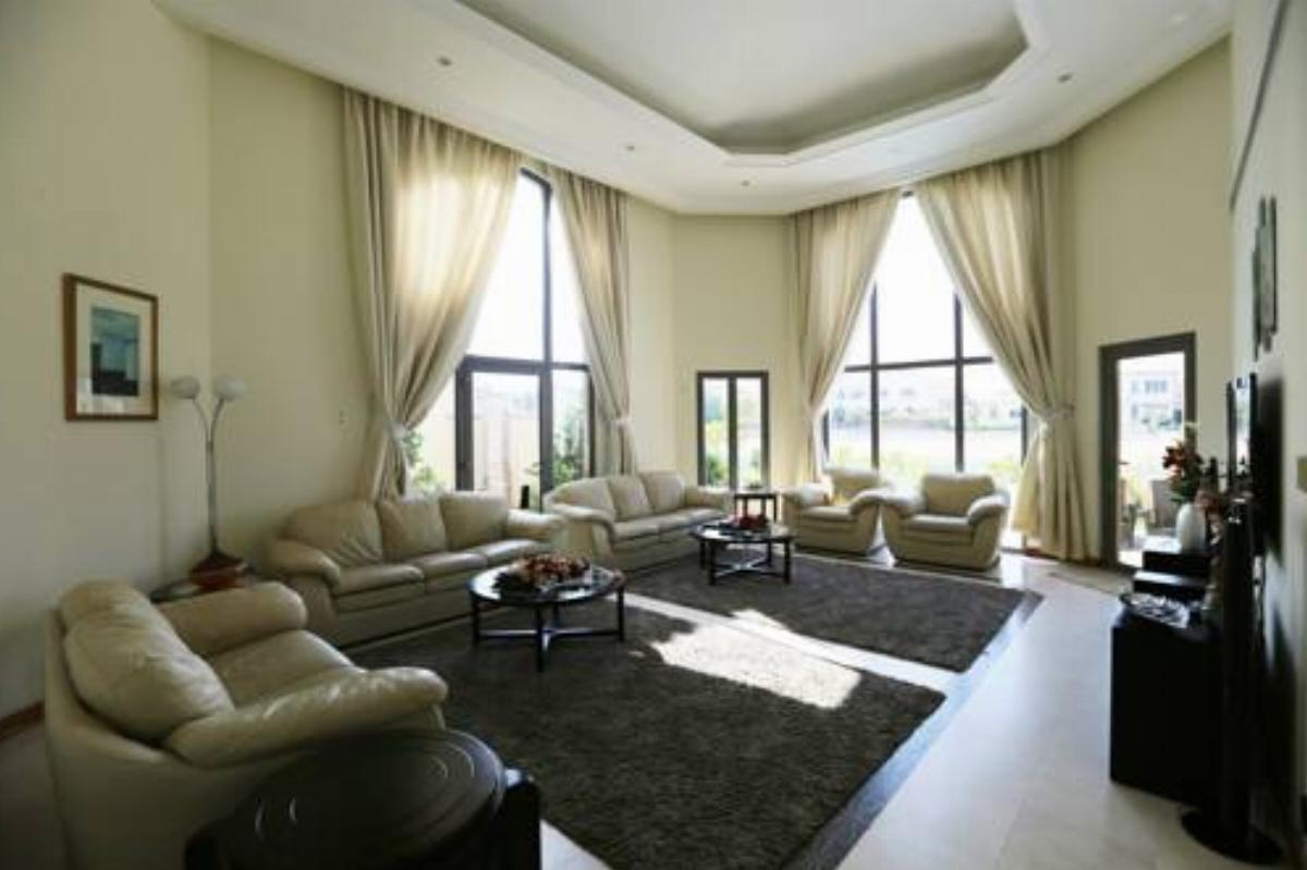 Adorn Holiday Homes - Frond F Villa Hotel Dubai United Arab Emirates
