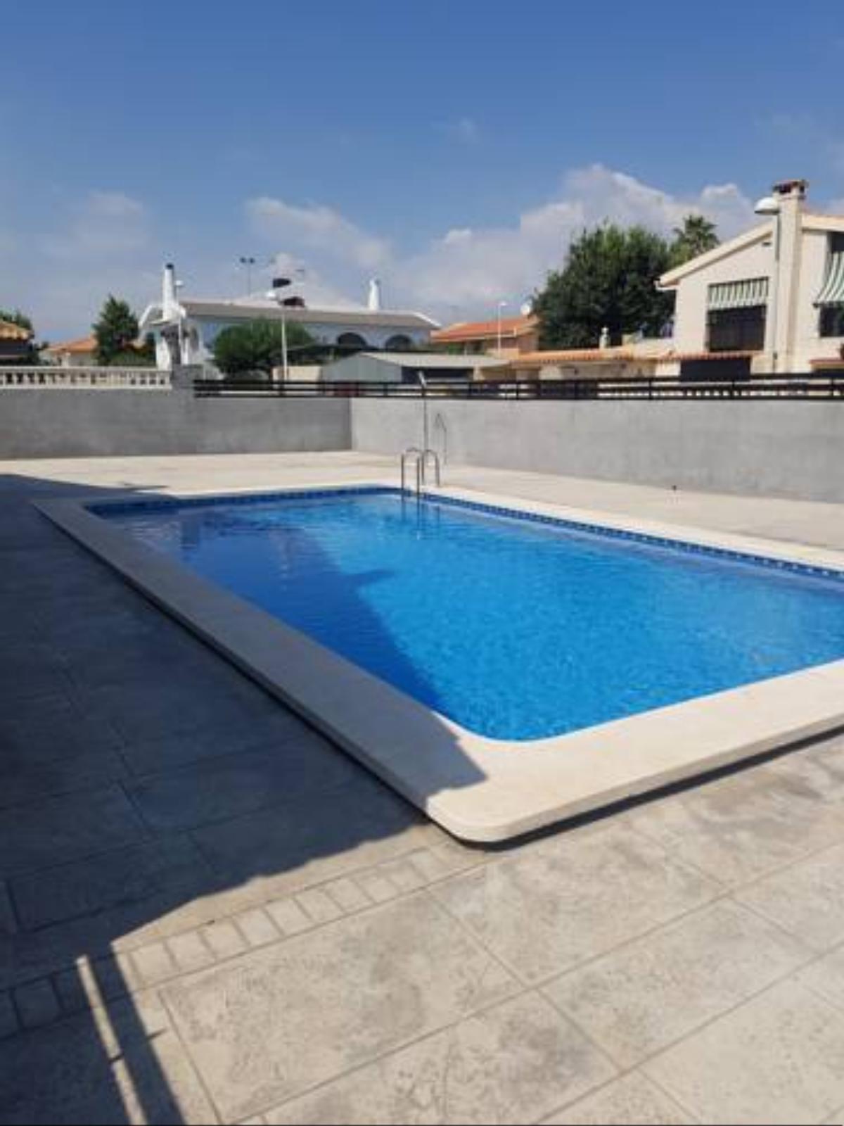 Adosado de diseño con piscina y vistas al mar en Almardá (Comunidad Valenciana) Hotel Almarda Spain