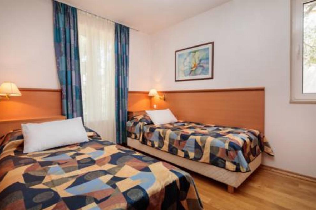 Adriatiq Resort Fontana Deluxe Hotel Jelsa Croatia