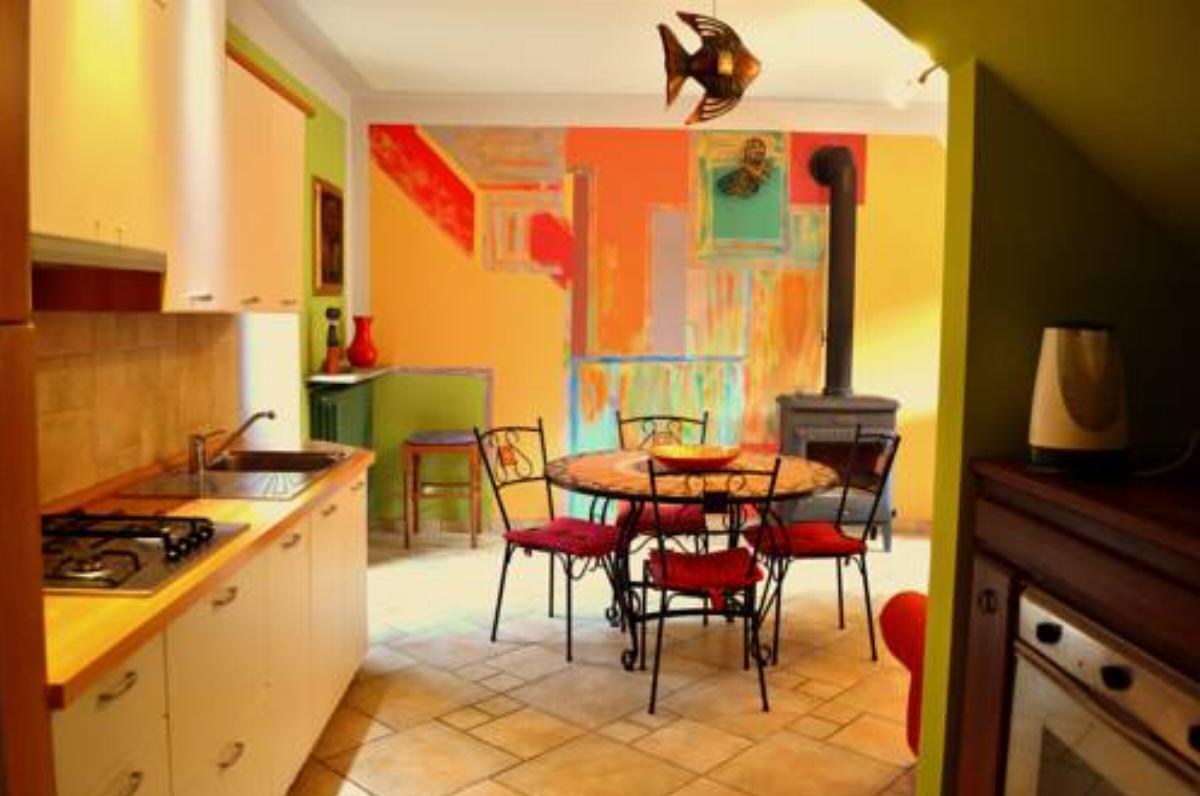 Agriturismo Casa de Colores Hotel Moretta Italy