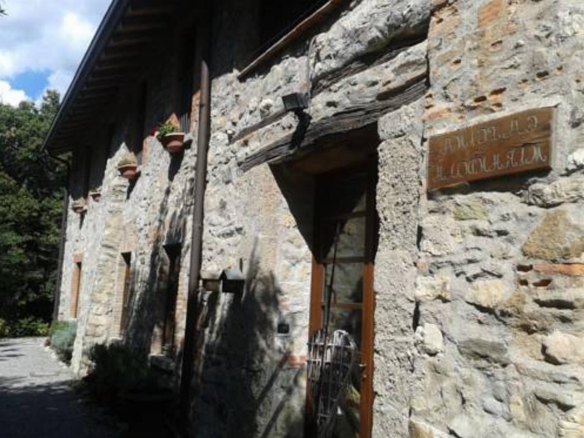 Agriturismo Cascina Mirandola Hotel Albese Con Cassano Italy
